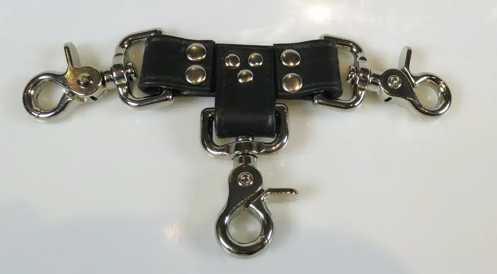 3-Way Leather Connector - Image 2