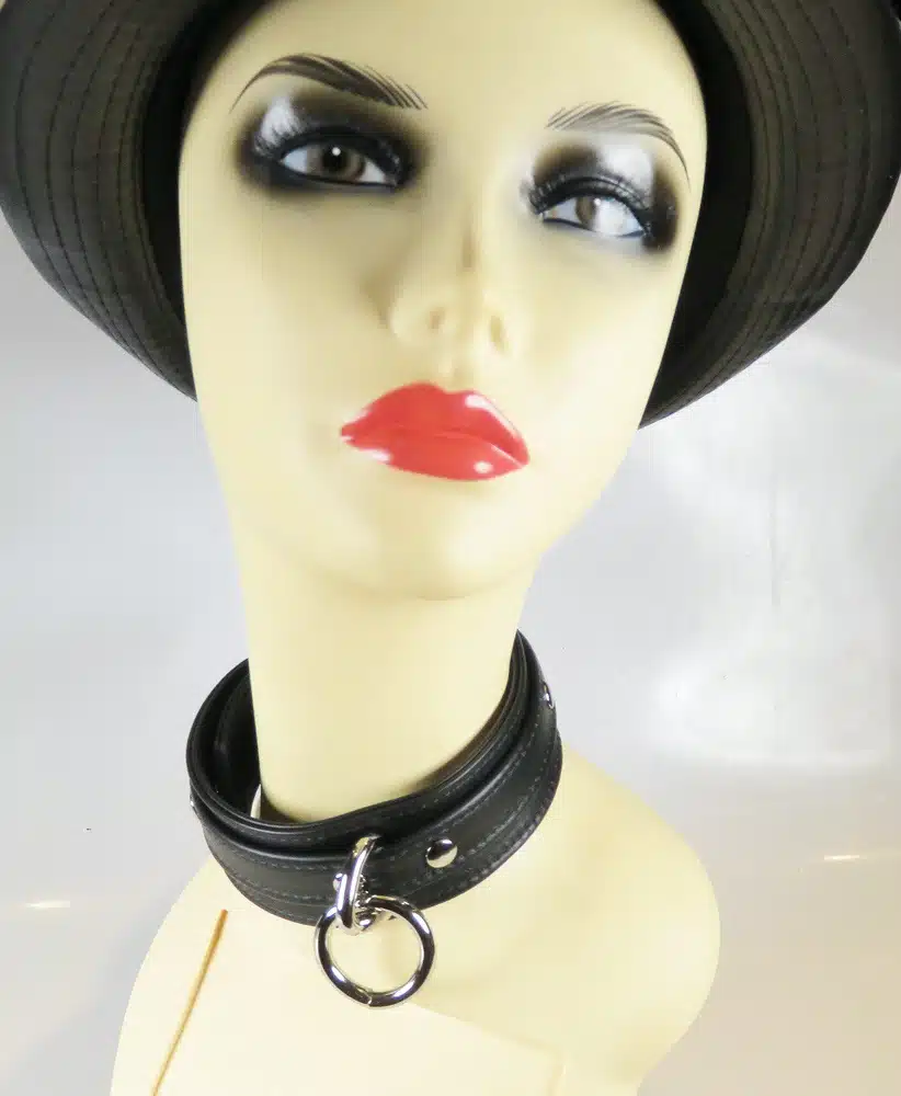 1 1/2 inch Wide Leather Collar with Locking Buckle - Image 2