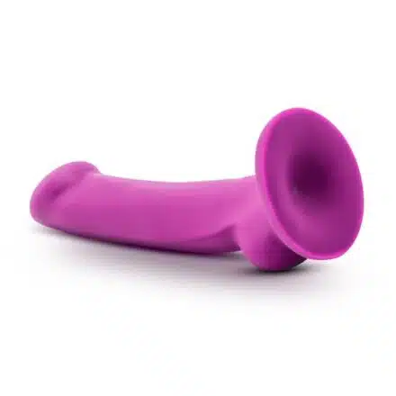 Avant D9 Silicone Dildo with Suction Cup - Image 5