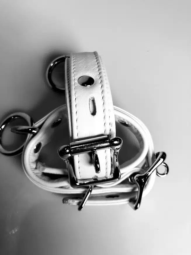 Plain Leather  Wrist Cuffs in Colors - Image 12